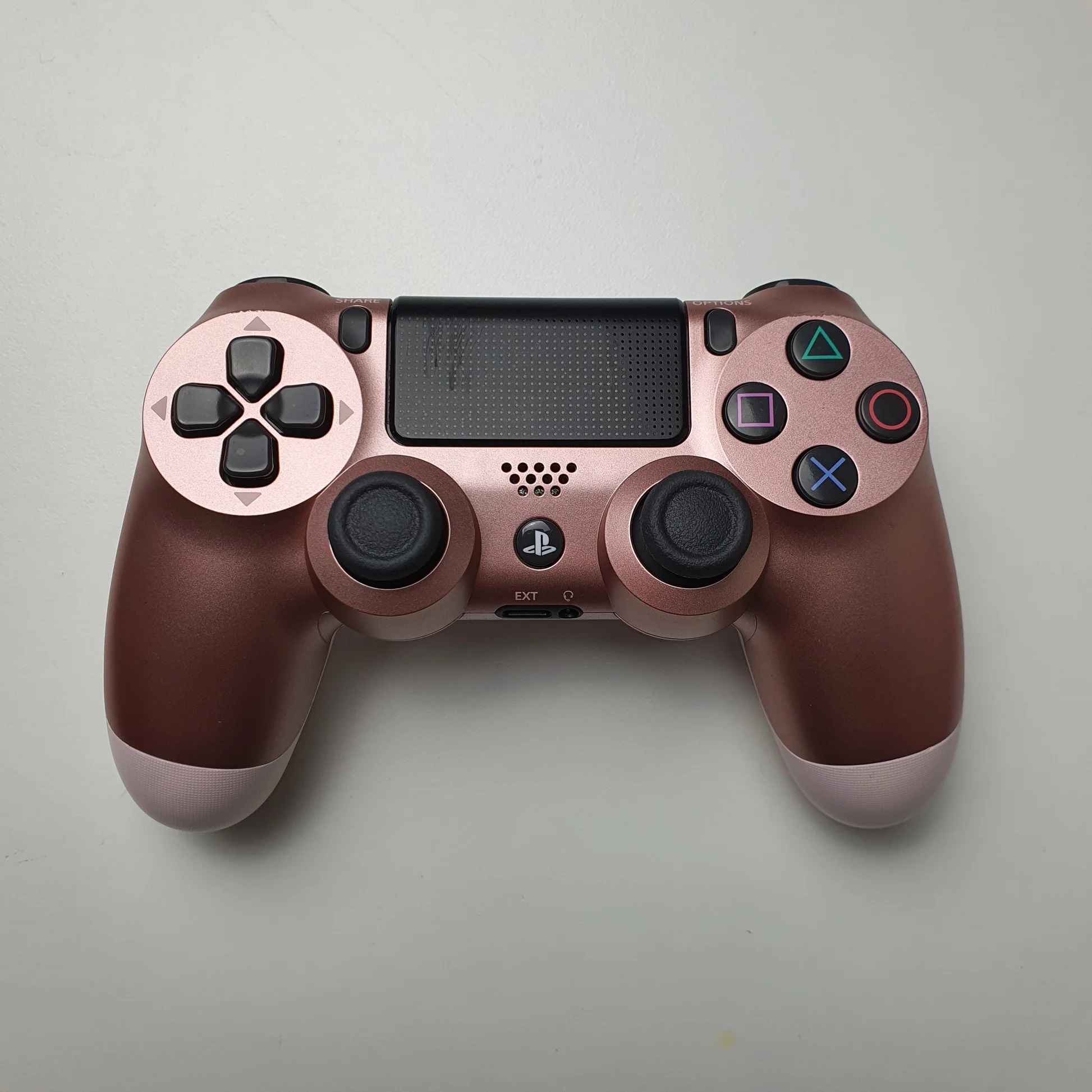 DualShock 4 Wireless Controller for PlayStation 4 – Rose Gold